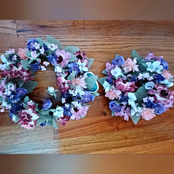 PartyLite Other - Set of 2 NWT PartyLite Vintage Floral Candle Rings - 4" and 6"